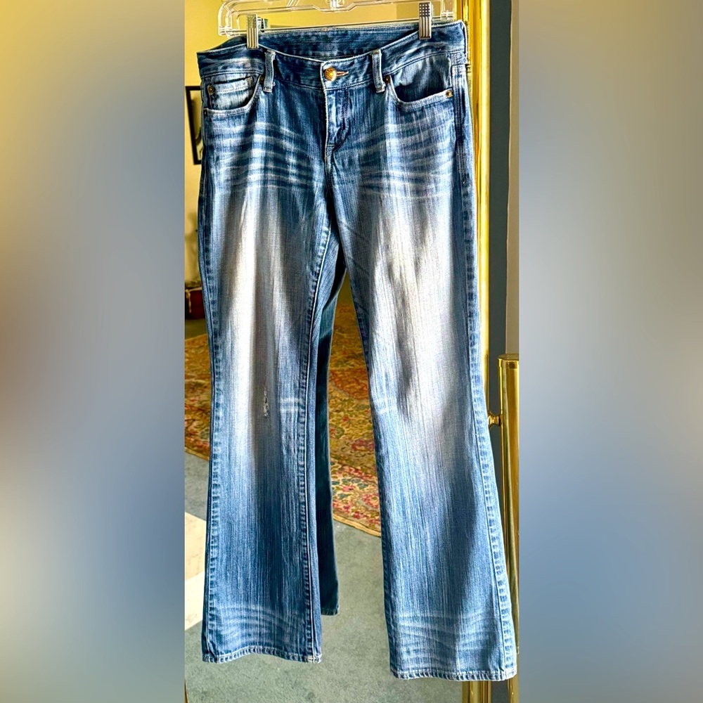 Express Jeans - Picture 2 of 9